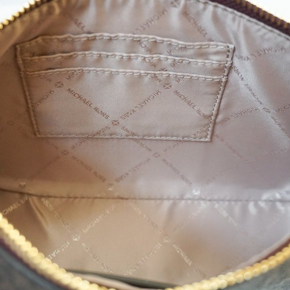 Michael Kors Jet Set Travel Small Crossbody Bag Tech Attached MK Brown Merlot - Picture 10 of 10